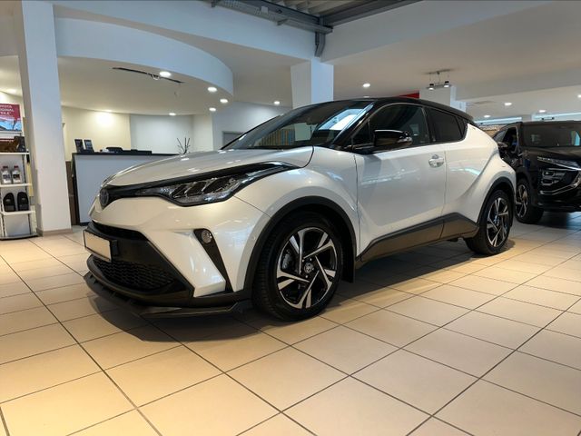 Toyota C-HR Hybrid Team D (Kamera, Navi, Apple Carplay)