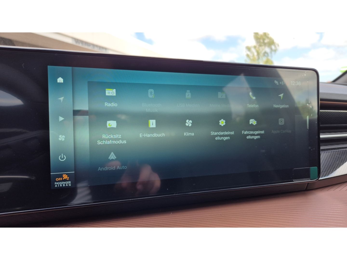 Fahrzeugabbildung KGM Torres 1.5 Nomad 6/AT 2WD Navi LED Apple CarPlay