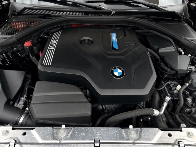 Foto Nummer 15: BMW 330e xDrive