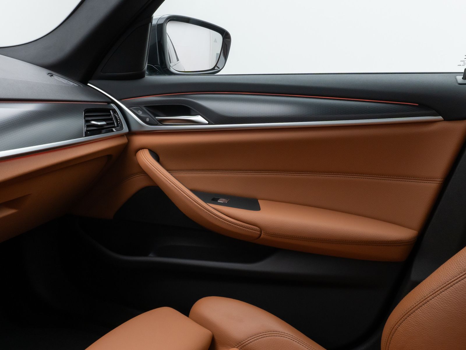 Fahrzeugabbildung BMW 530e M Sport Kamera Laser HUD DAB HiFi Komfort