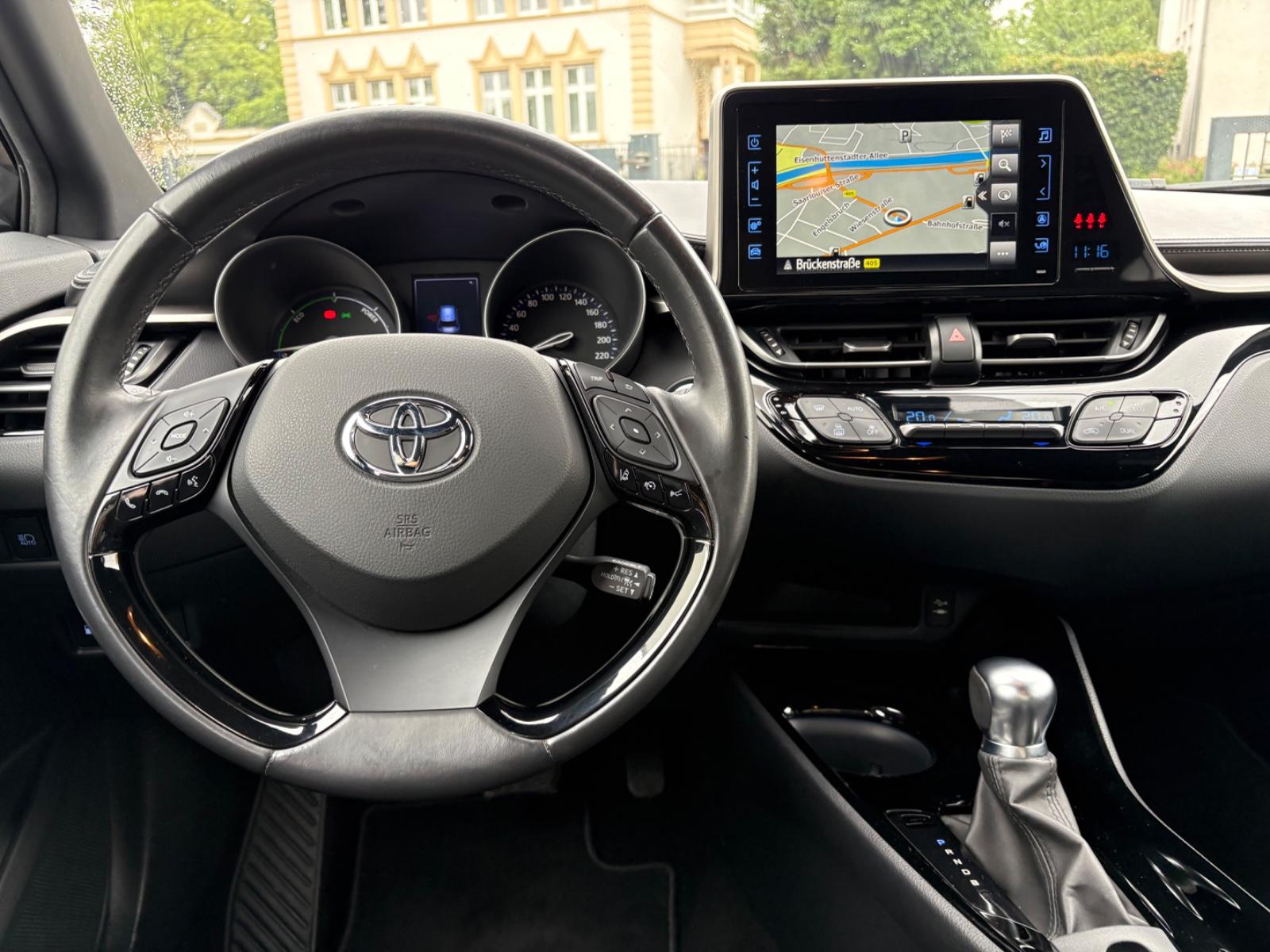 Car Image 21