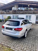 Mercedes-Benz C 200 T Autom. - - Mercedes-Benz C 200 Gebrauchtwagen in Freiburg