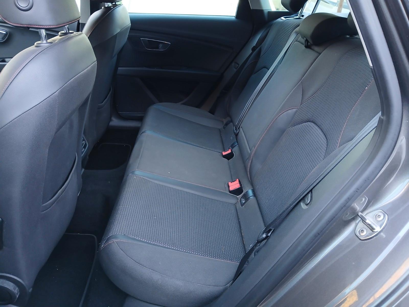 Seat Leon 2015 — photo 8