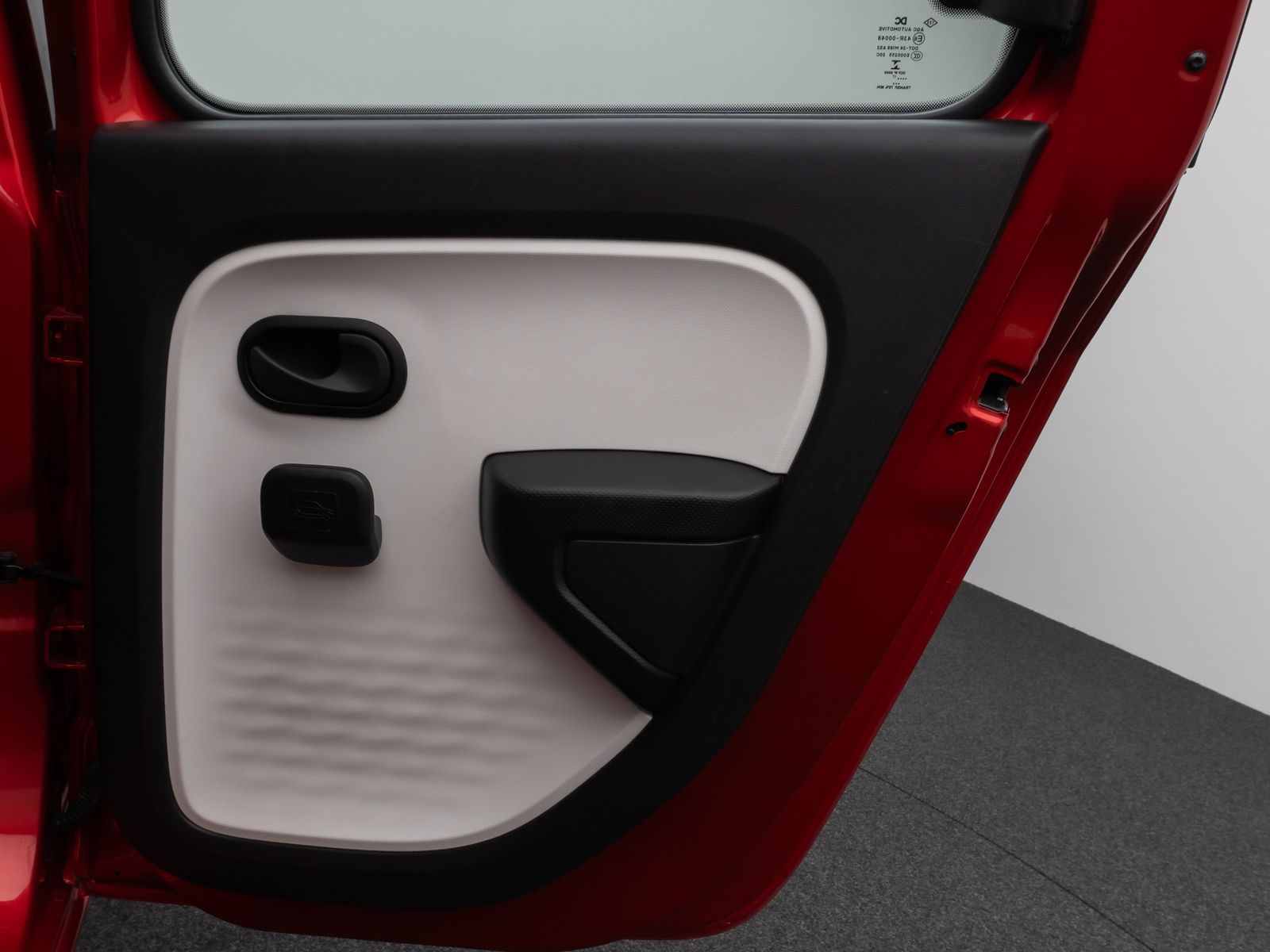 Fahrzeugabbildung Renault Twingo Life Bluetooth USB Tempomat