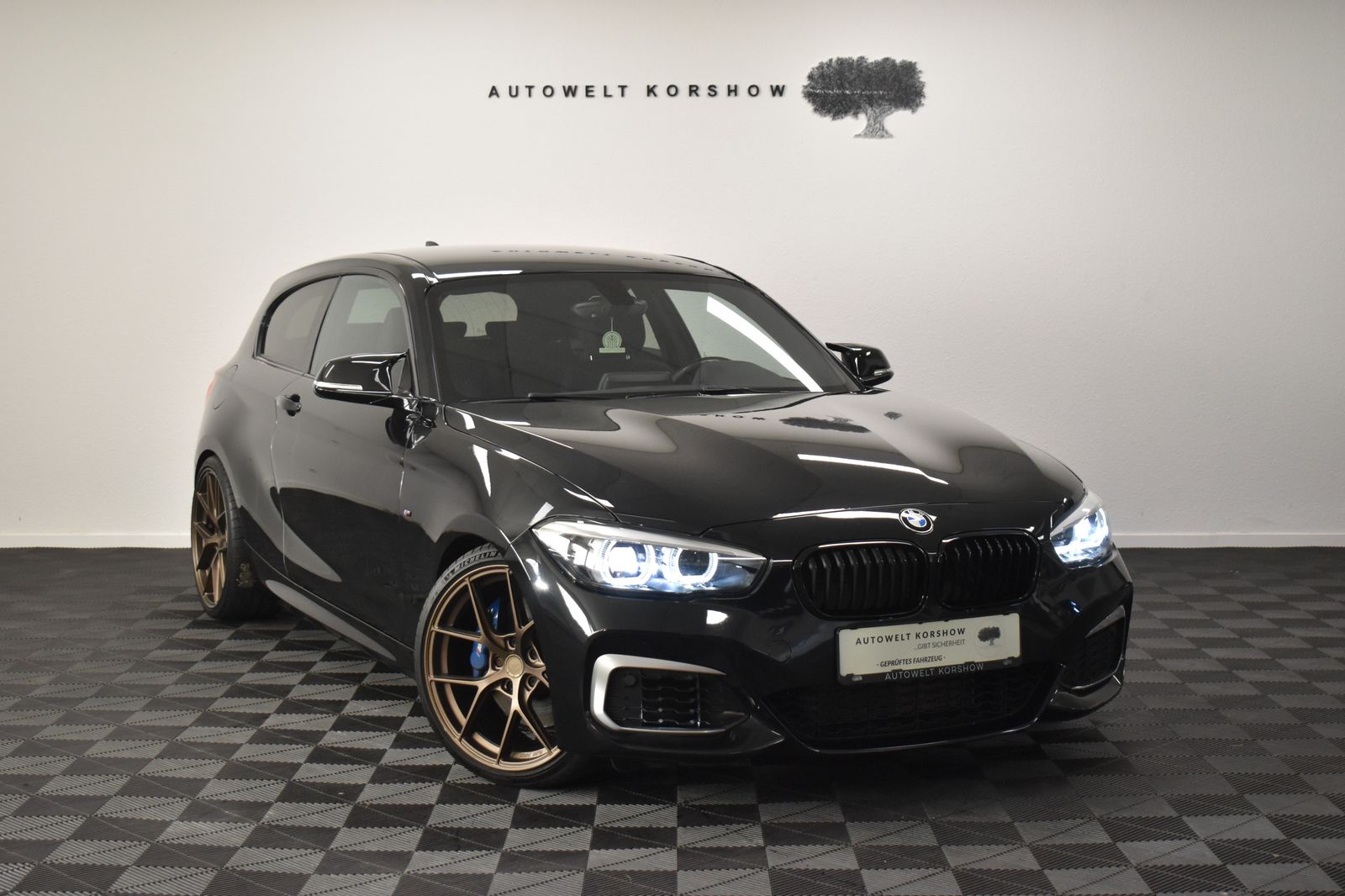 BMW M140i i Special Edition *LED *H&amp;K *LHZ *PDC *H&amp;R