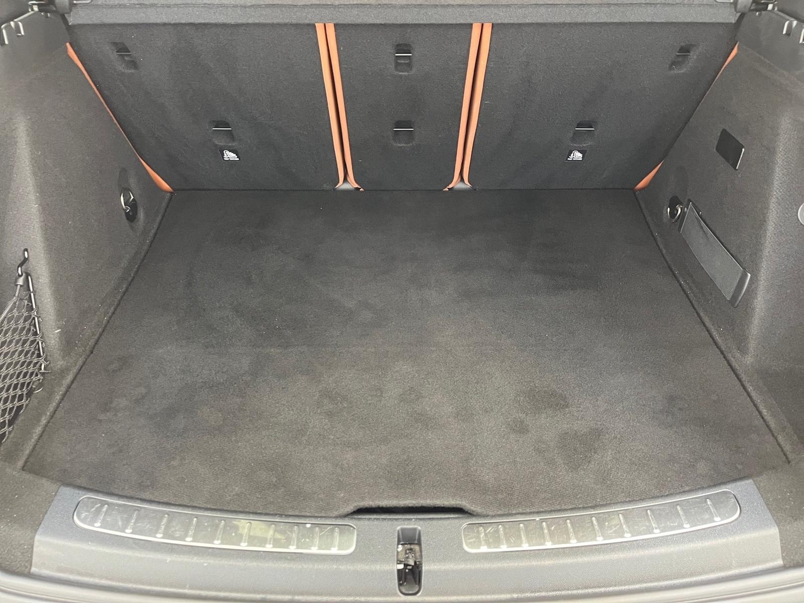 MINI Cooper SE ALL4 Countryman Navi Harman/K LED