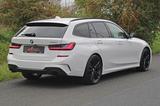 BMW 320d *M-Sport/Kamera/Shadow/AHK/Leder/1.Hand/19* - gebrauchte Kombis