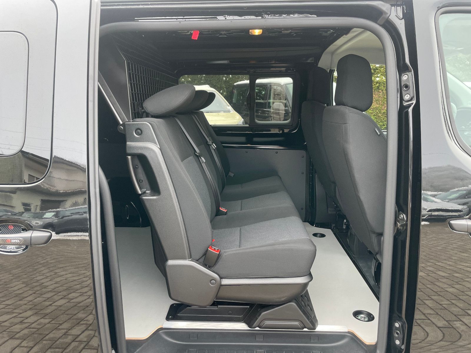 OPEL Vivaro, 2023, Diesel, 120 PS