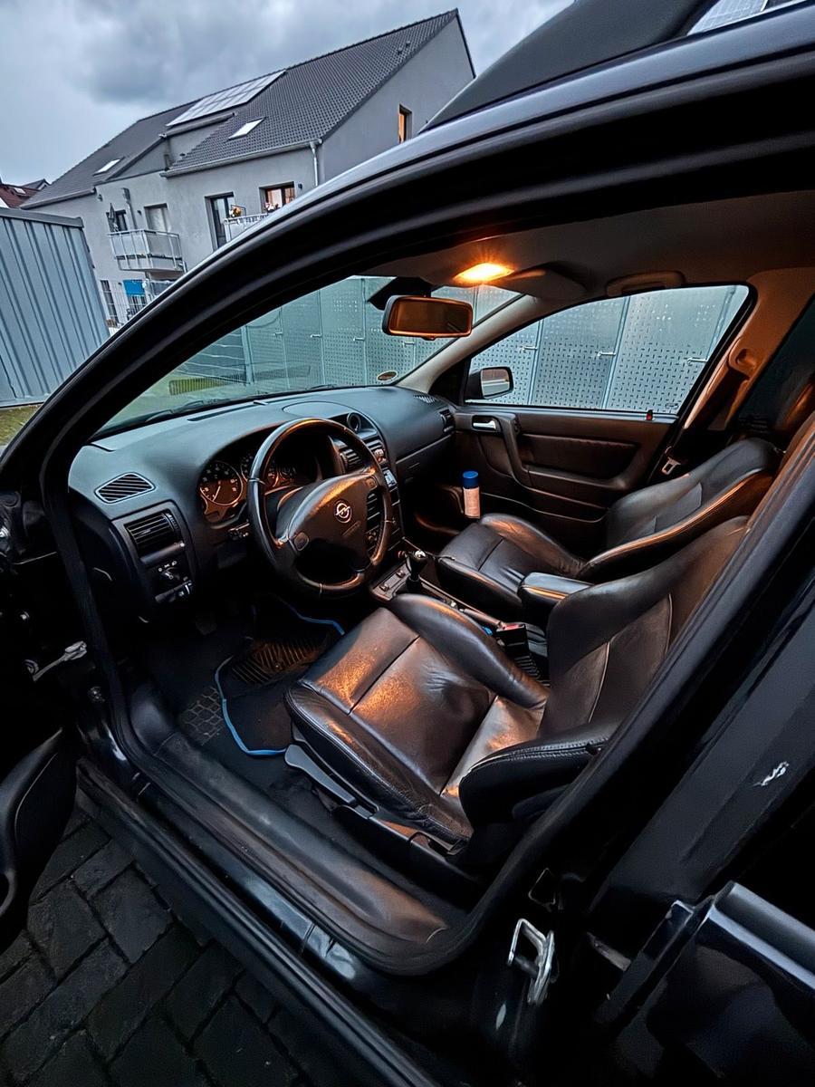 Opel Astra 2004 — photo 7