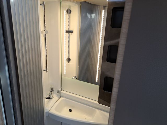 Knaus Van TI PLUS PLATINUM SELECTION 650 MEG Allrad 