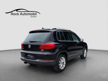 Volkswagen Tiguan - 5