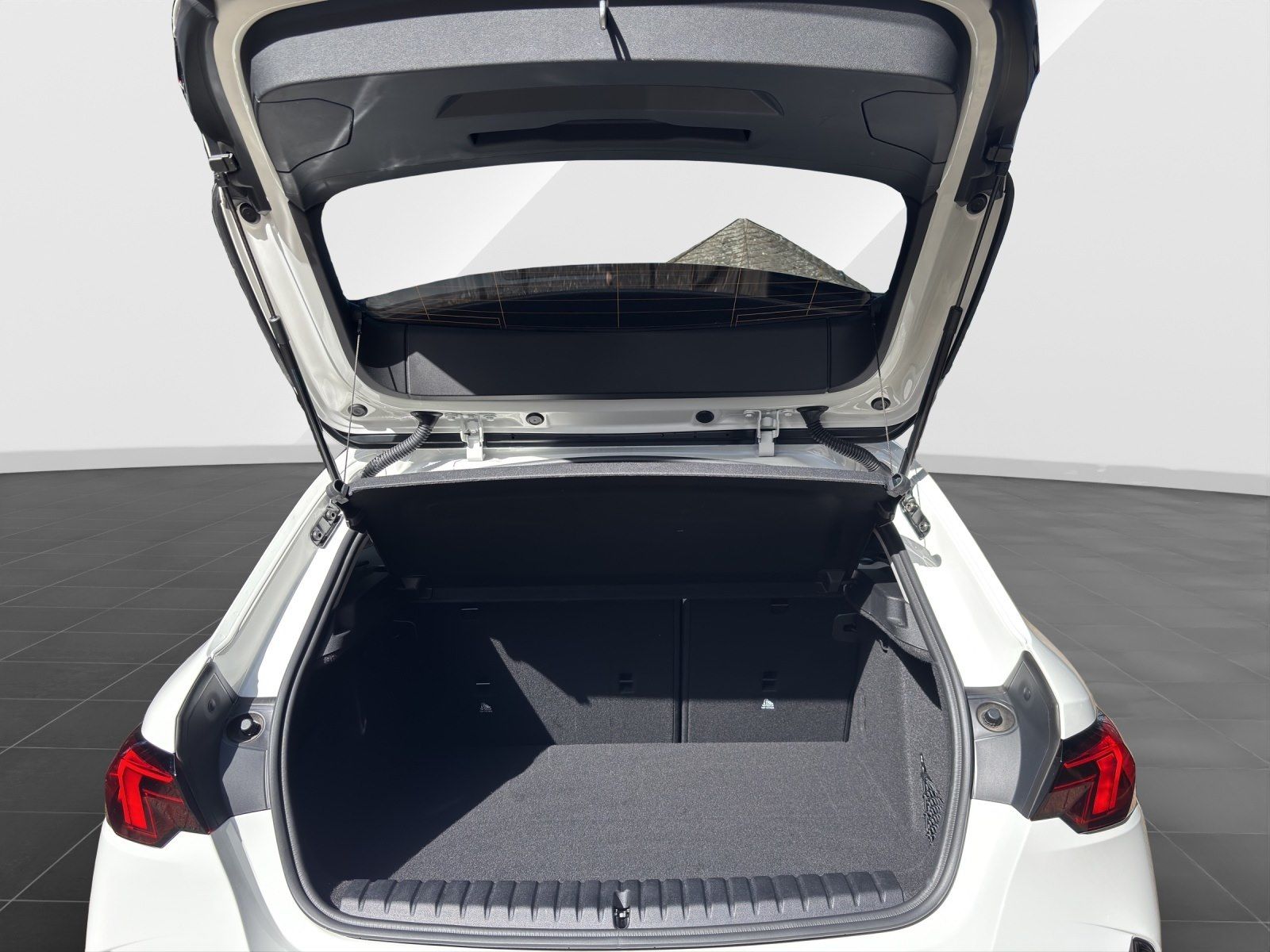 BMW 120 - Bild 9