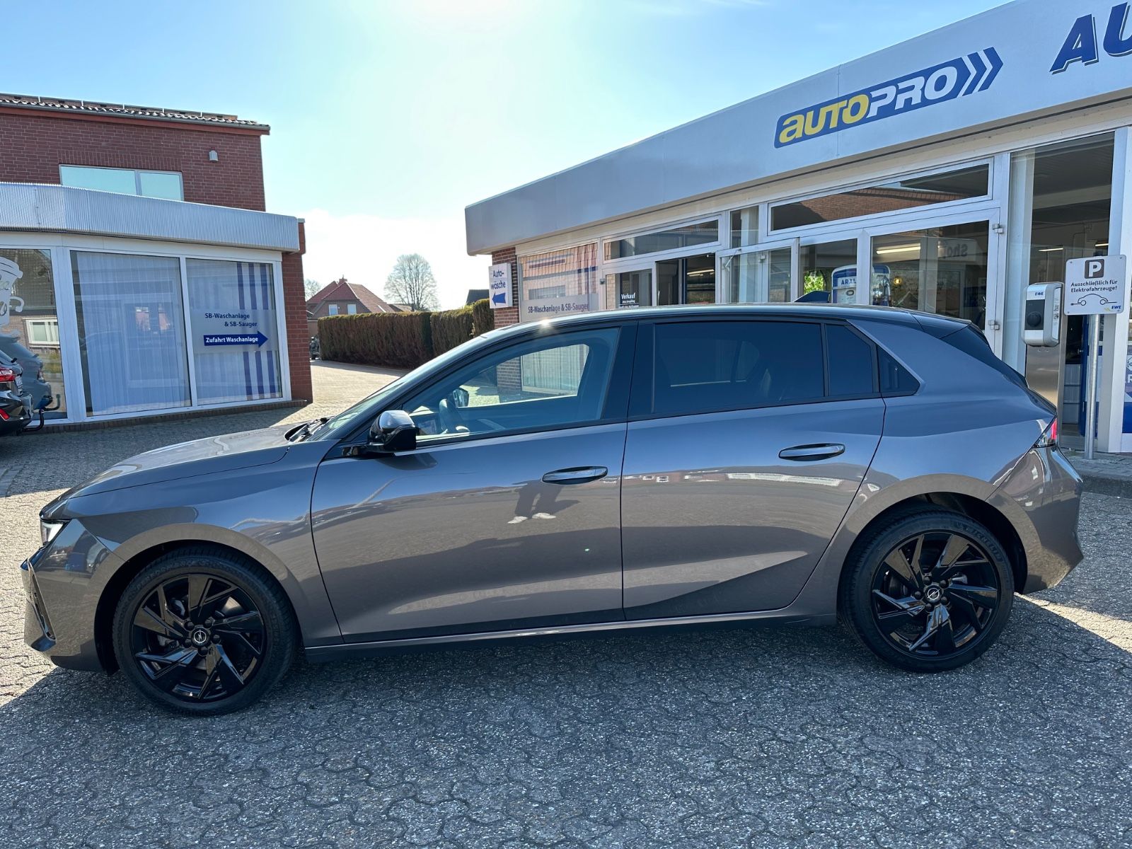 Fahrzeugabbildung Opel Astra 1.5 D GS Line Autom. 360°Kam/ErgoSitze/GRA