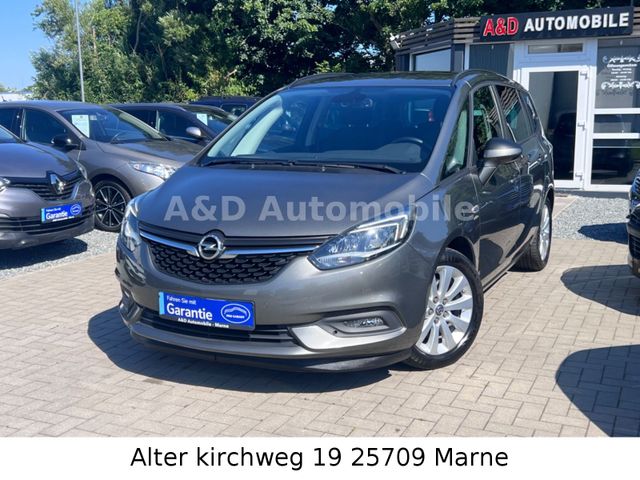 Opel Zafira C Active  KAMERA NAVI SHZ BT LED AHK 7SIT