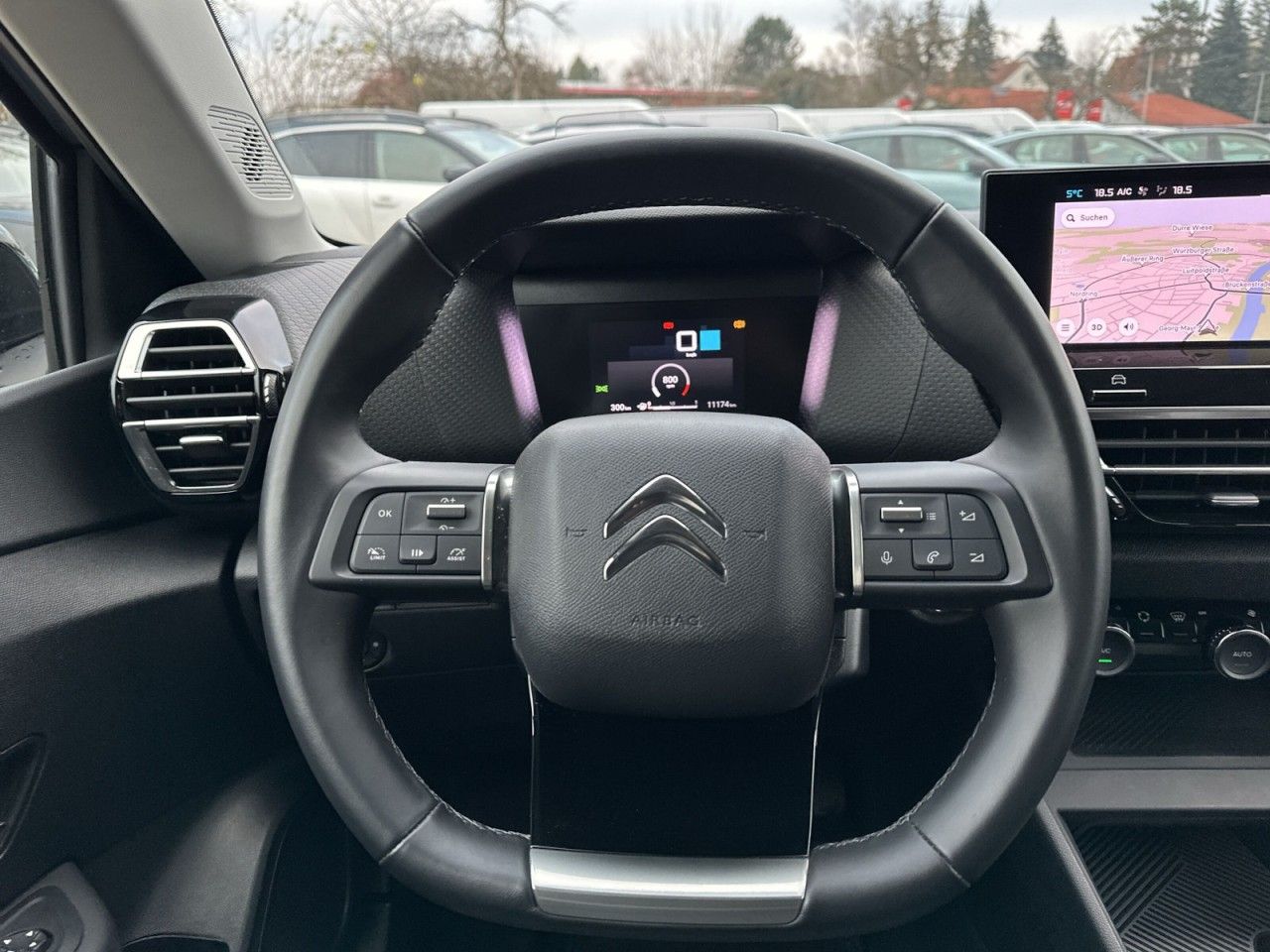 Fahrzeugabbildung Citroën C4 PureTech 130 SHINE