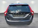 Volvo V60 T5 Momentum Standheizung FAM-P - Volvo V60: Allradantrieb