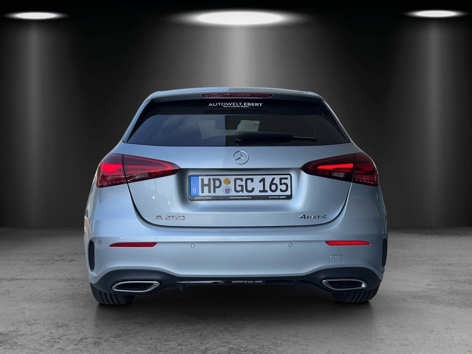 Fahrzeugabbildung Mercedes-Benz A 250 4M AMG PANO Burme NIGHT KeyGO 19"