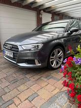 Audi A3 Lim. Sport*S-line*nur26.934km*Navi*Pano*Leder - Audi A3 Gebrauchtwagen in Münster