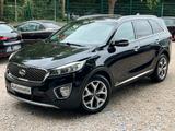 Kia Sorento 2.2 CRDi AWD Platinum Edition Automatik - Kia Sorento in Duisburg