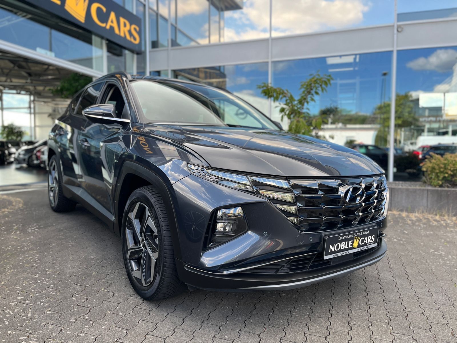 Fahrzeugabbildung Hyundai TUCSON Trend Plug-In Hybrid 4WD KLIMA LED NAVI