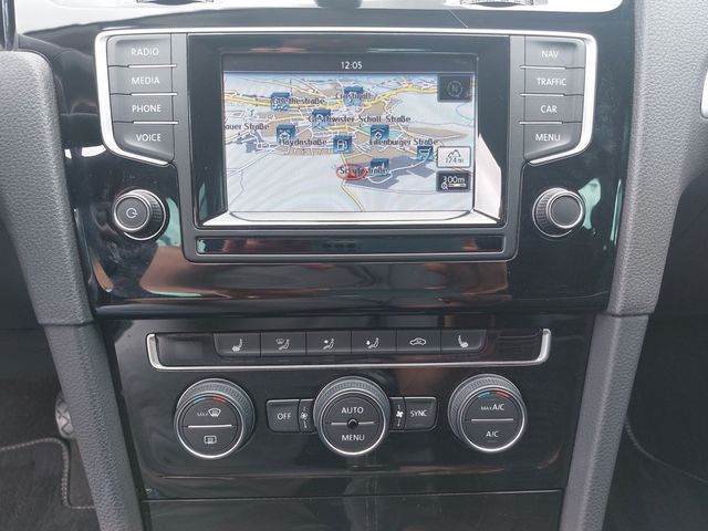 Golf VII 1.4 TSI Cup *PARK ASSIST*SHZ*NAVI*ALU*T