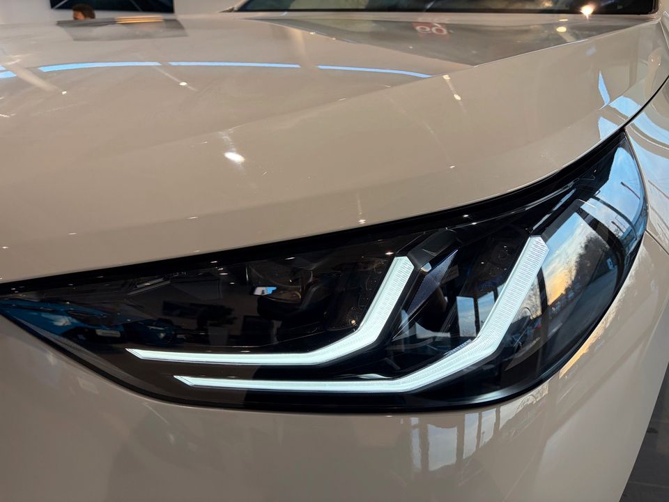 BMW X3 xDrive20d AT Navi Tempom.aktiv Bluetooth PDC imagem 3