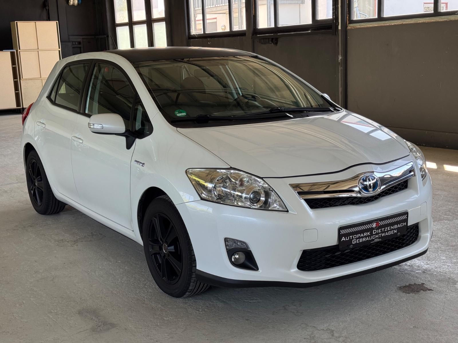 Toyota Auris Hybrid Life Automatik