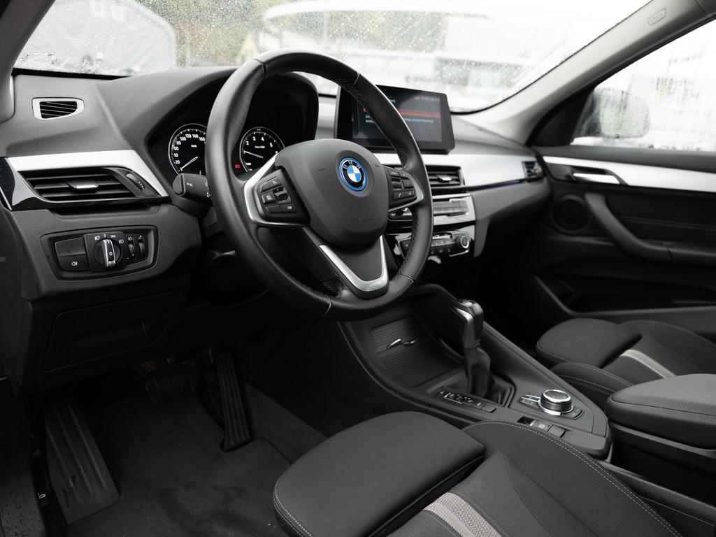 BMW X1 xDrive25e Advantage FACEL. PANO HUD LED NAVI, миниатюра 21
