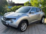 Nissan Juke Tekna 1,6 Acenta CVT Aut.*NAVI* - silberne Nissan Juke