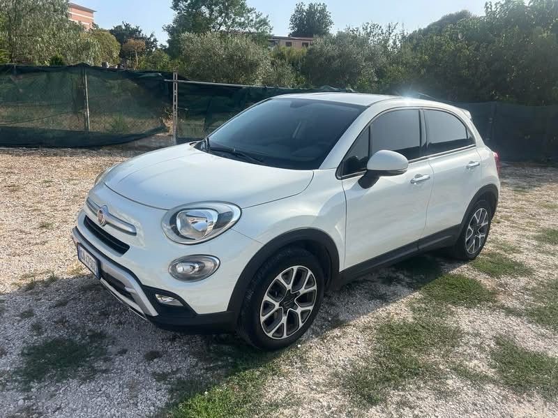 Image of Fiat 500L Cross