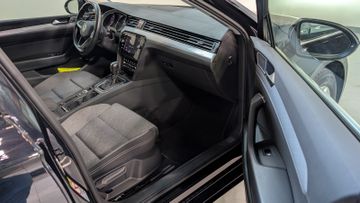 Volkswagen Passat 1.5 TSI Business ACC+LED+CARPLAY+ALU