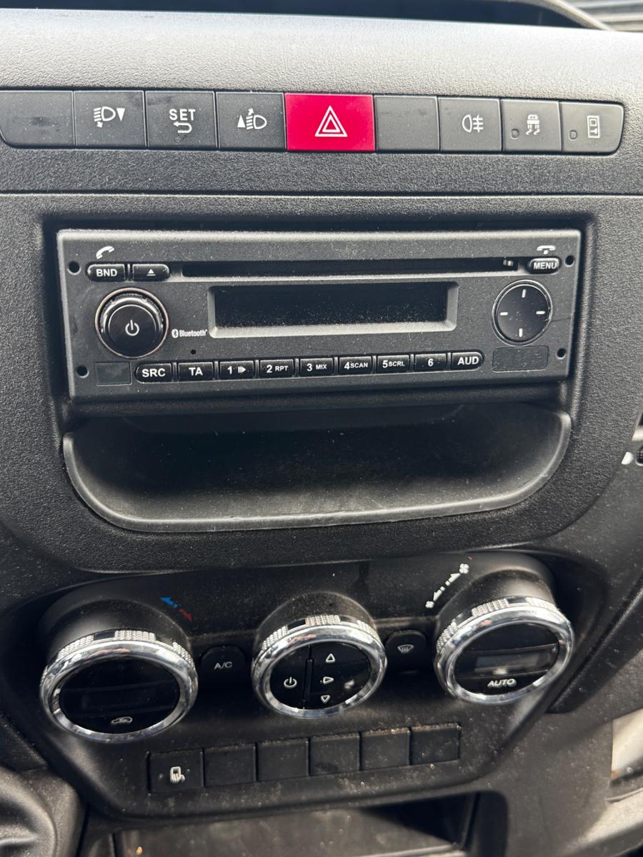 Iveco ANDERE Daily Kasten HKa 35 S ... V Radstand 4100