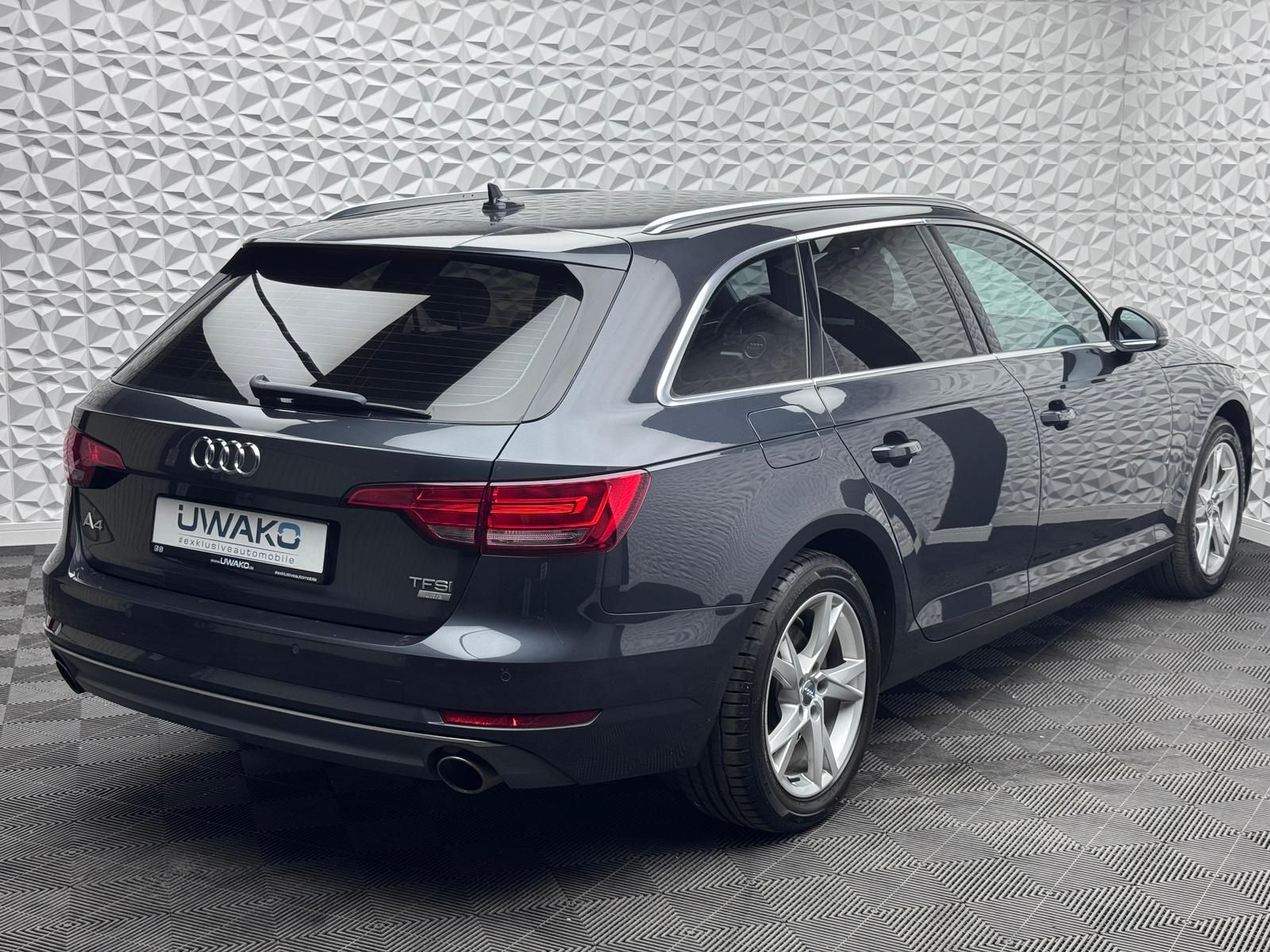 Fahrzeugabbildung Audi 2.0 TFSI DSG/VIRTUAL/PDC/NAVI/LED/SITZHZG/