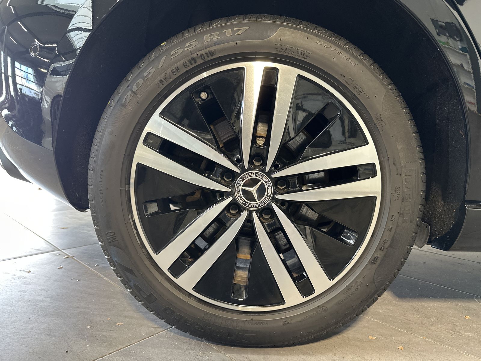 Fahrzeugabbildung Mercedes-Benz A 250e Progressive NAV+KEYLESS+TEMPO+PARKASSIST