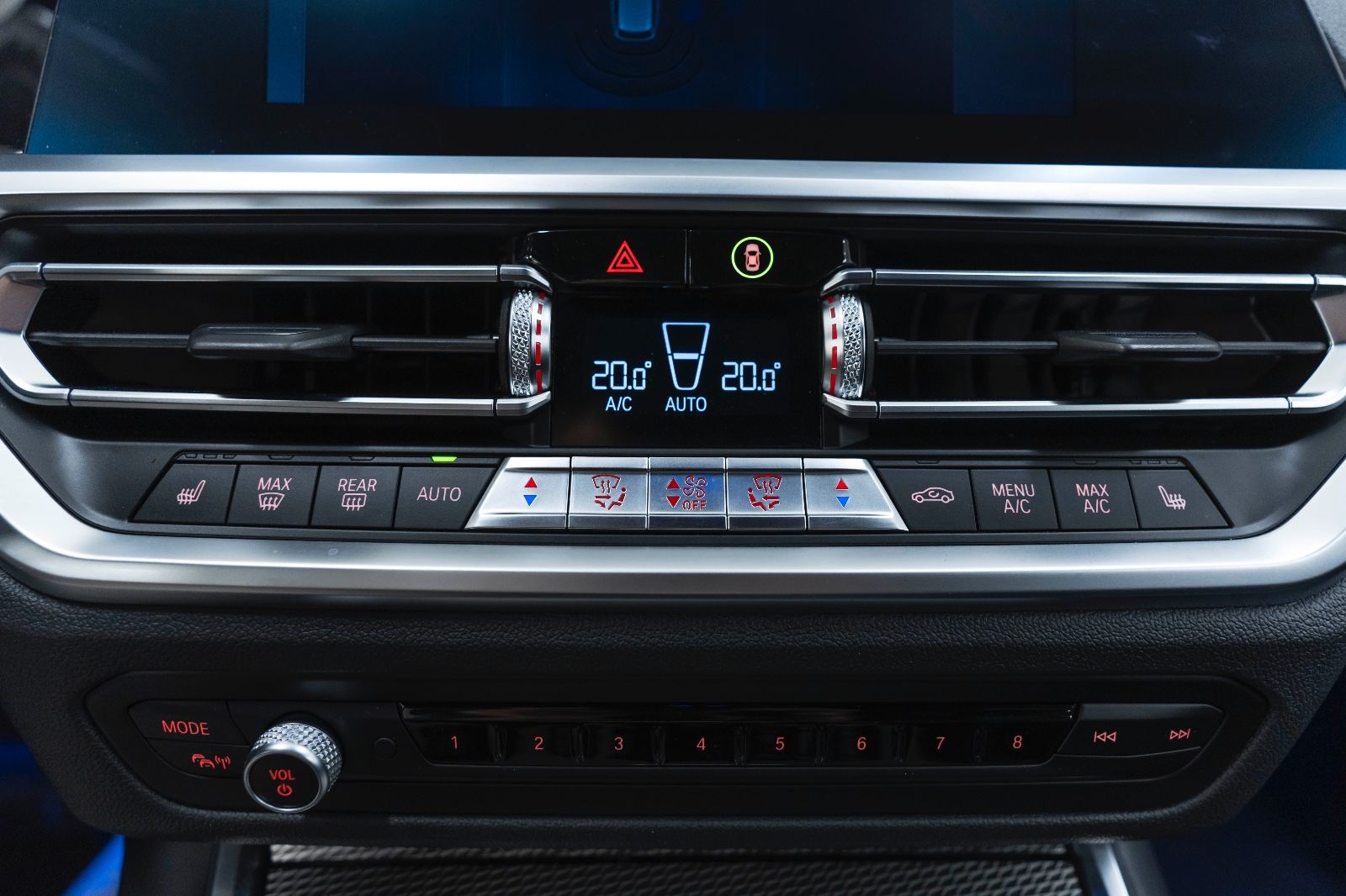 Fahrzeugabbildung BMW 320d Touring  M Sport PDC SZH