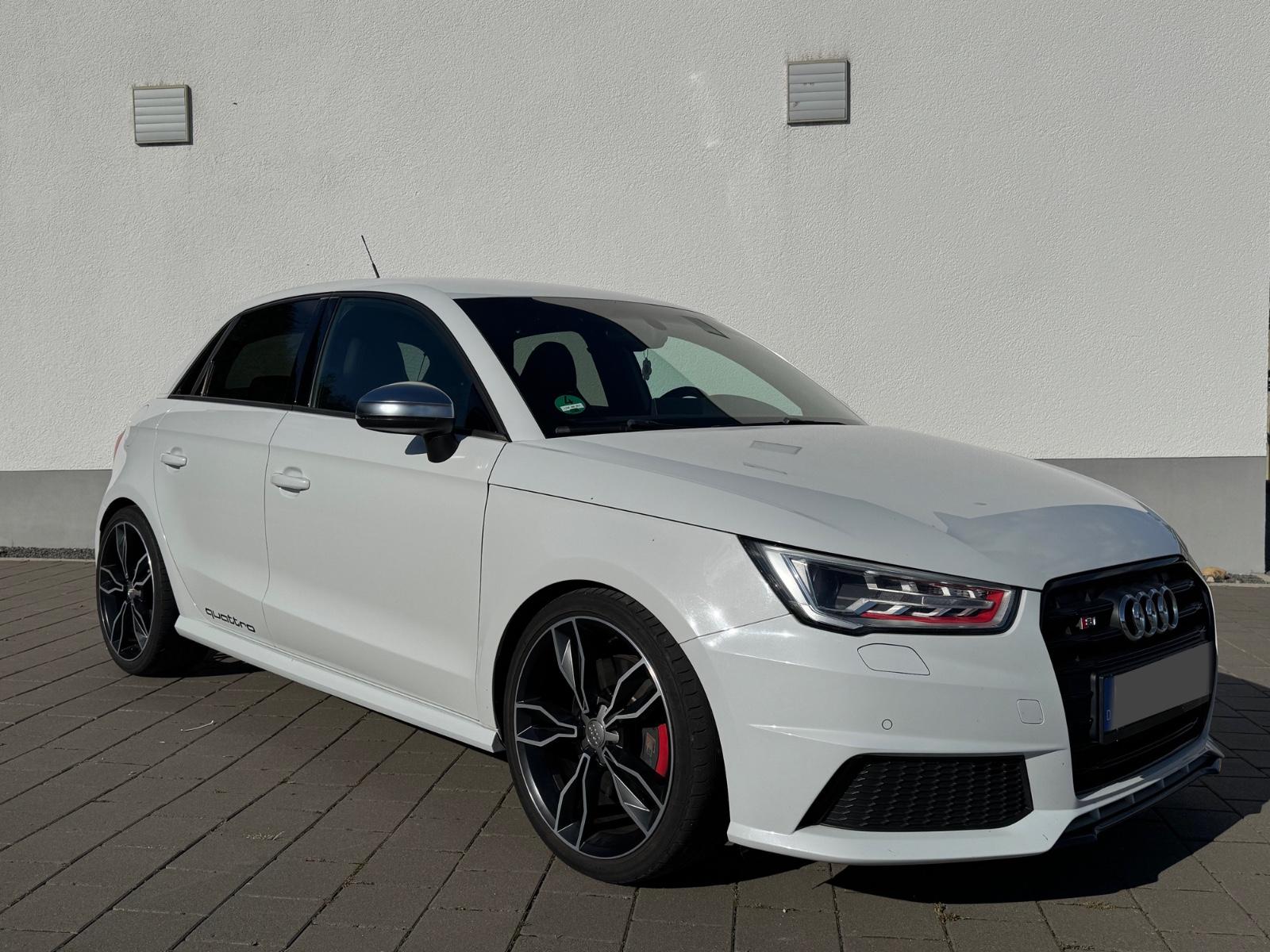 Audi S1