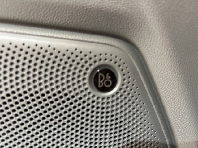 Ford Tourneo Custom SPORT L1 2.0 Ecoblue