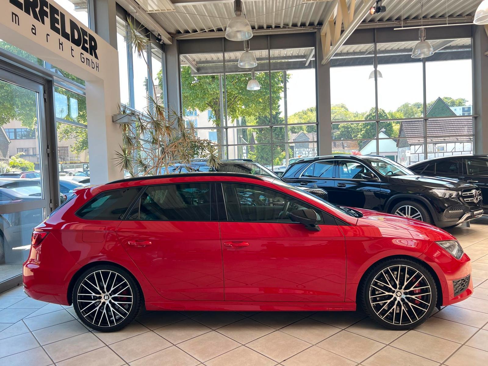Seat Leon Sportstourer Cupra 290 ST PANO|KAMERA|ACC