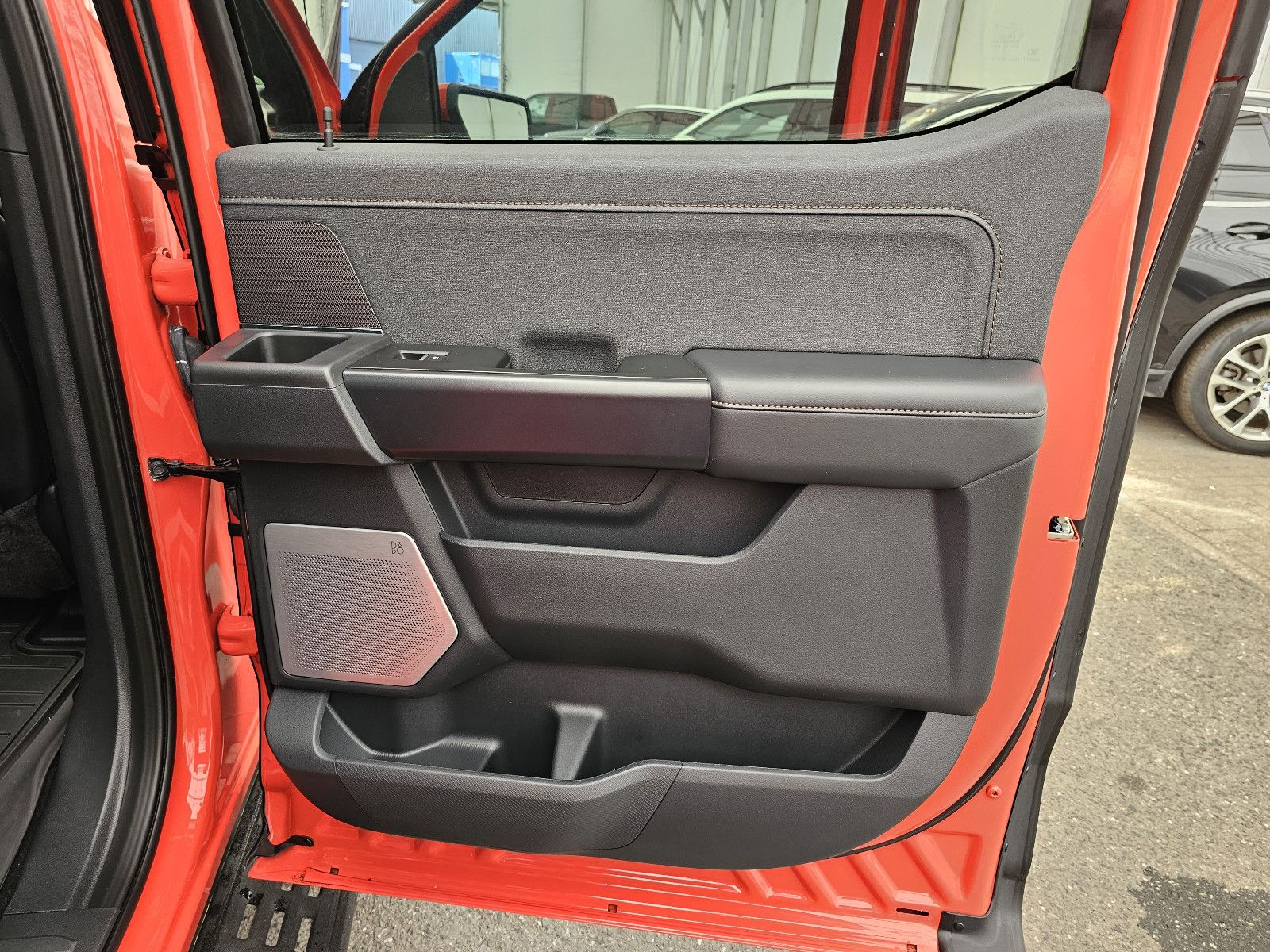 Fahrzeugabbildung Ford F 150 Raptor T1 Price: 67.000 EUR, Stock !