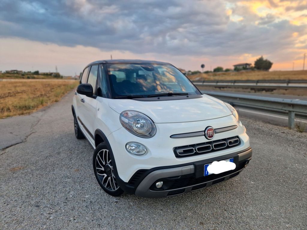 Image of Fiat 500L Cross