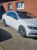Volkswagen Passat 2.0 TDI SCR DSG 4MOTION Highline Highline - VW Passat in Münster