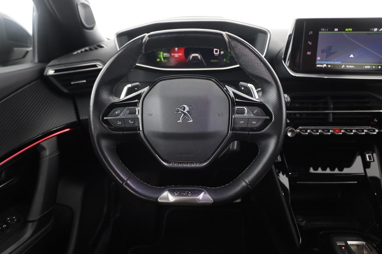Peugeot 2008 GT PureTech 130 Aut. LED Navi Kamera