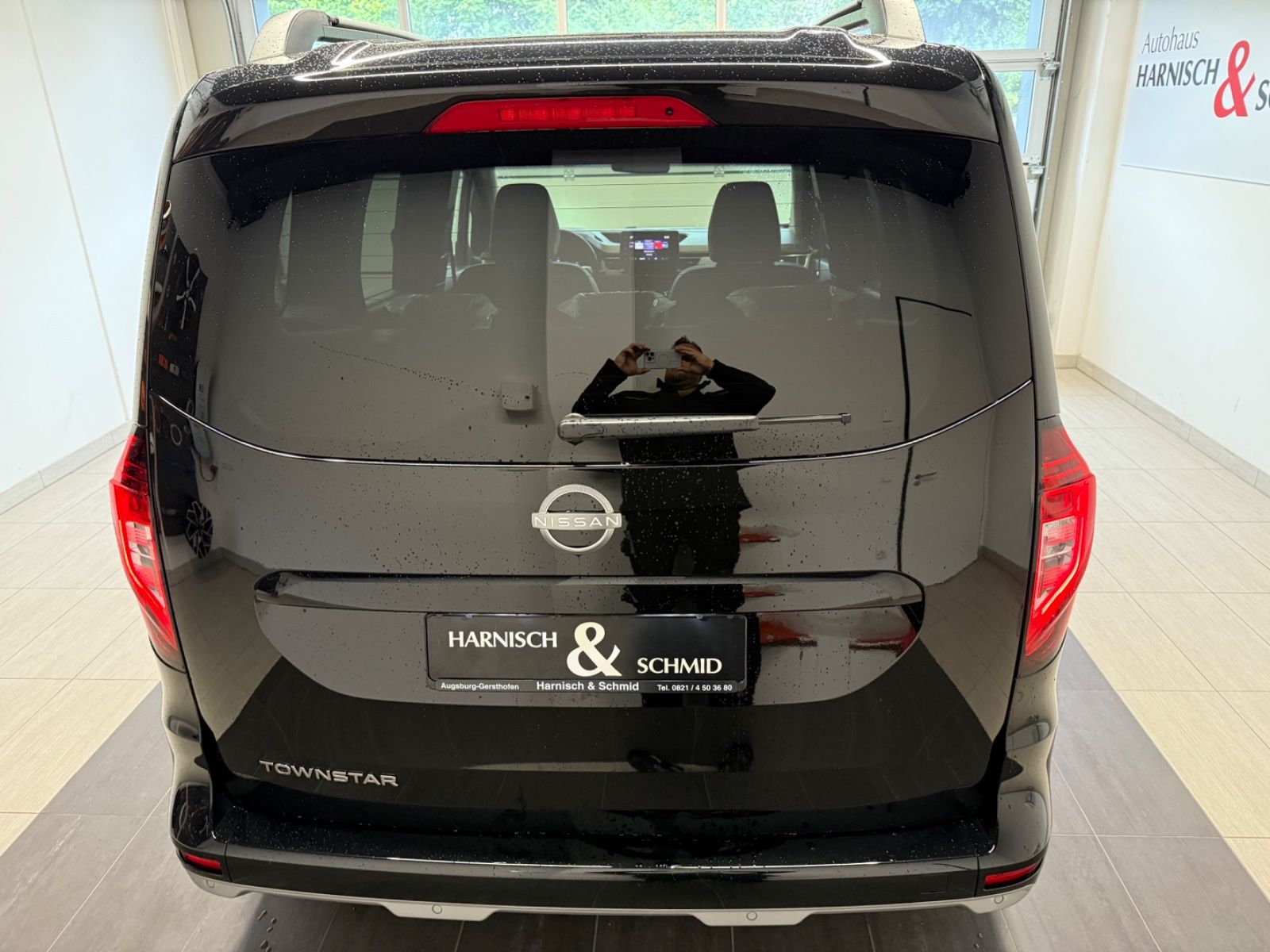 Fahrzeugabbildung Nissan Townstar Kombi L1 N-Connecta - Design-Paket