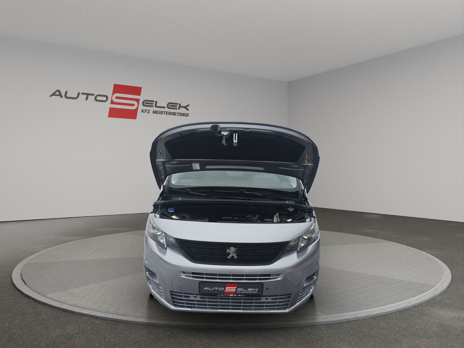 Fahrzeugabbildung Peugeot Partner Asphalt L2 AHK AUTOMATIK TEMPOMAT KAMERA