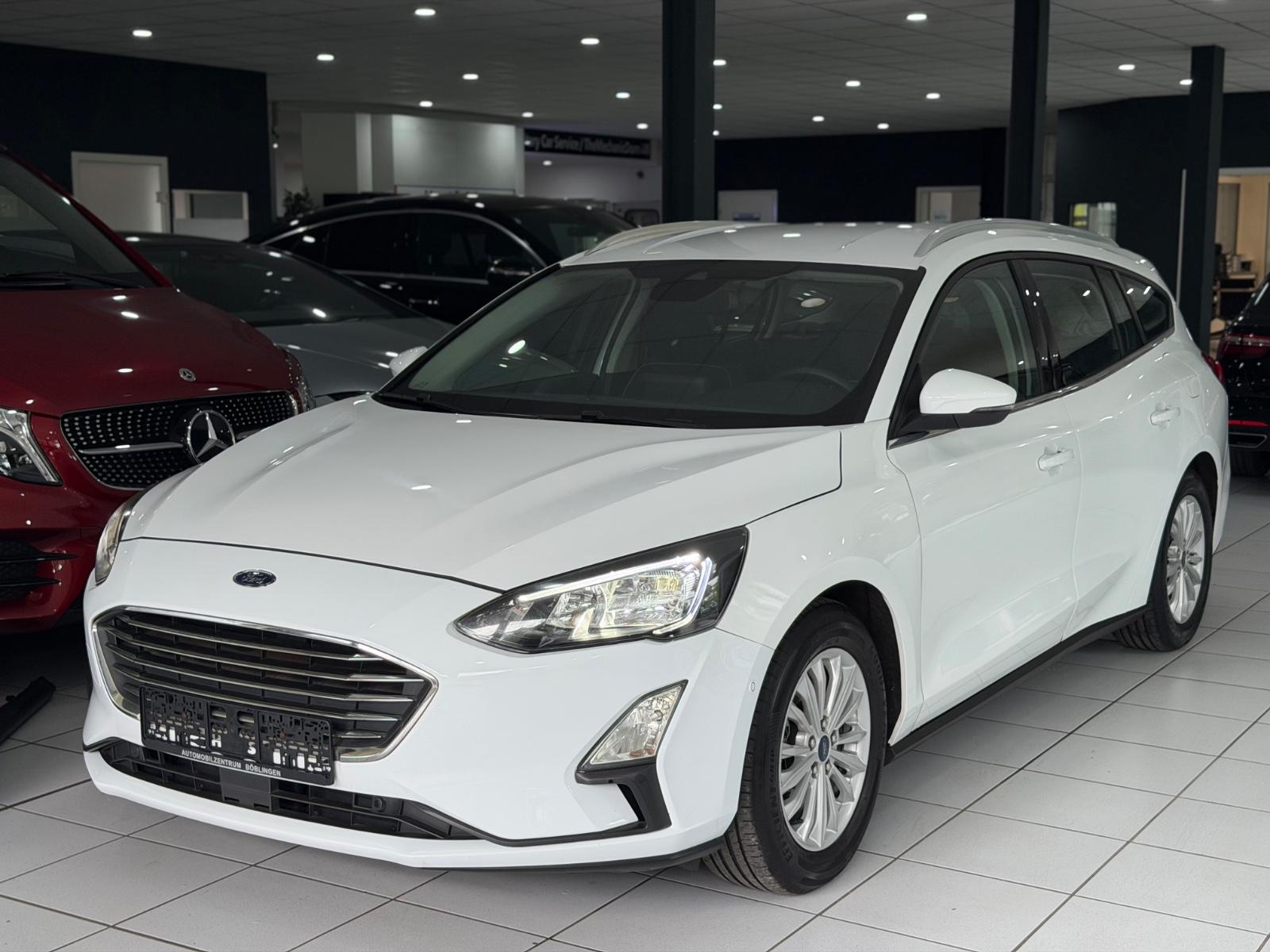 Ford Focus Turnier Titanium*AUTOMATIK*KAMERA*WINTER