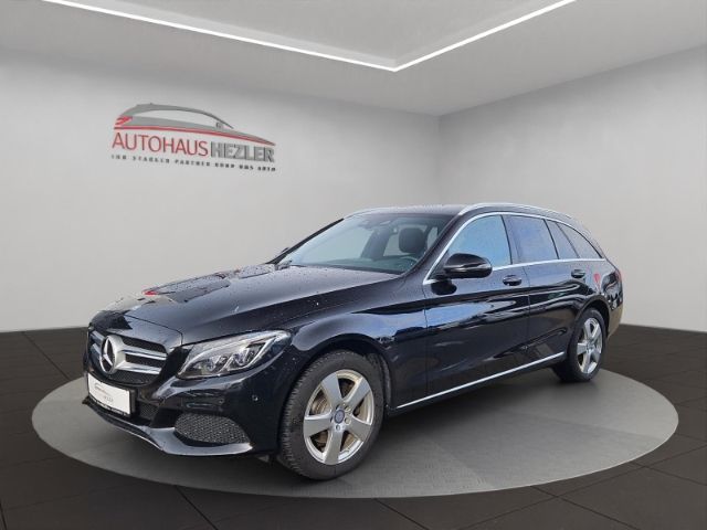 MERCEDES-BENZ C 220 4Matic Navi LED Blendfreies Fernl. Kurvenl