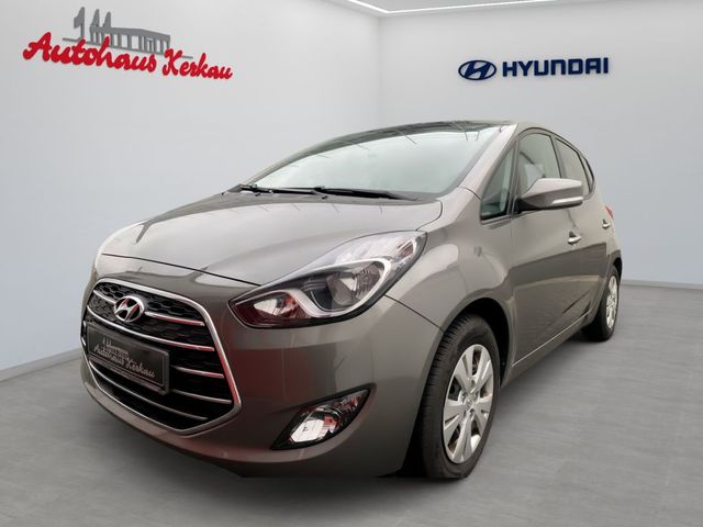 Hyundai ix20 1.6 Automatik Space+ mit Schiebedach