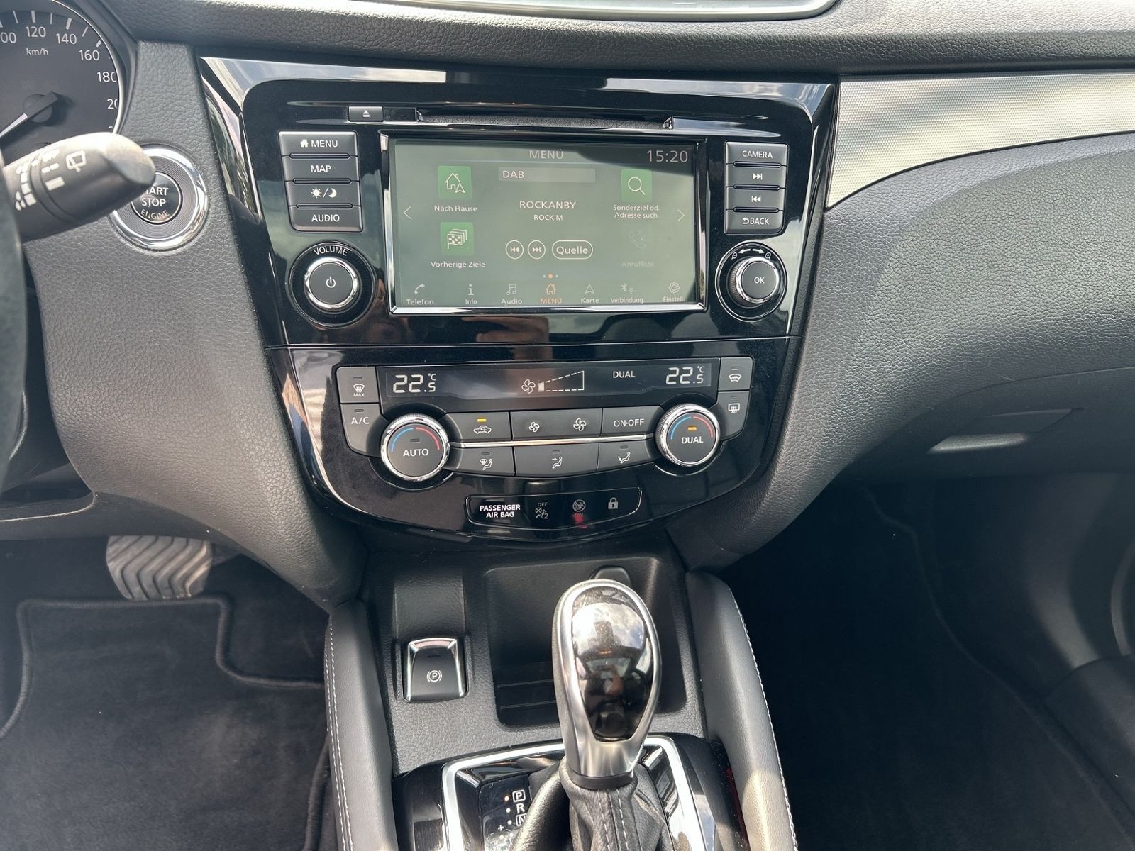 Qashqai 1.3 DIG-T 117 kW Tekna 4x2, Leder, Bose,
