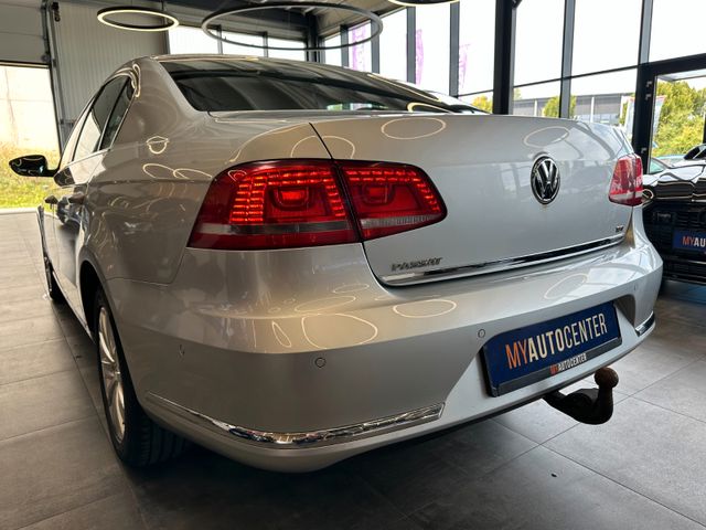 MYAUTOCENTER – Gebraucht- und Jahreswagen mit Werkstattservice in Pfaffenhofen Volkswagen Passat *ACC*NAV*AHK*PDC*SitzHZ*2-ZONEN*TotWinkel