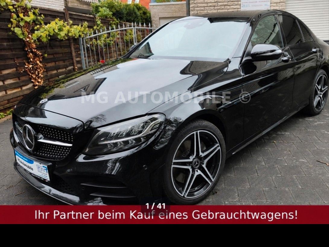MERCEDES-BENZ C 300 de Limousine AMG Line Night-Paket 1.Hand